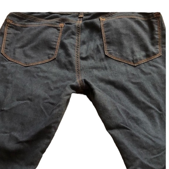 J BRAND size 30 blue jeans Jegging style “ELECTRIC “lightweight - Picture 3 of 14